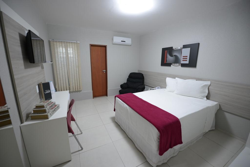 Hotel Leon Barbalha Dış mekan fotoğraf